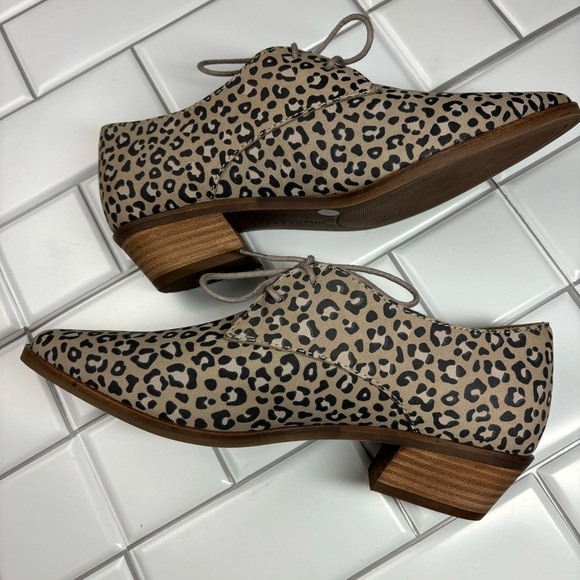 Lucky Brand Womens Erreka Lace-Up Leather Oxford Titanium Romo Leopard Size 8M - Picture 11 of 12